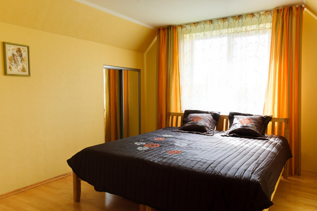 Jurates B&B Namai Karmėlava Exteriör bild